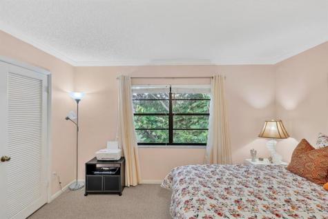9278 Vista Del Lago F Boca Raton FL 33428