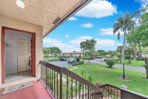 9278 Vista Del Lago F Boca Raton FL 33428