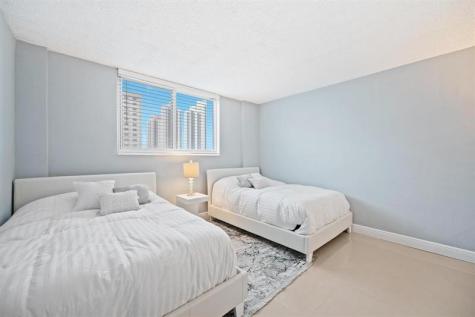 19380 Collins Avenue Sunny Isles Beach FL 33160