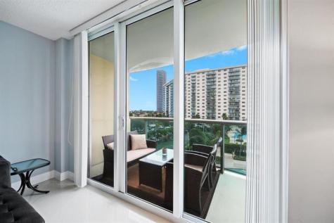 19380 Collins Avenue Sunny Isles Beach FL 33160