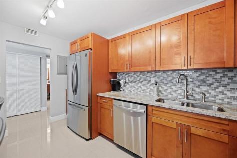 19380 Collins Avenue Sunny Isles Beach FL 33160