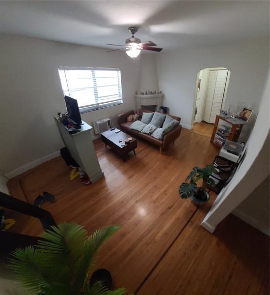 1559 Meridian Avenue Miami Beach FL 33139