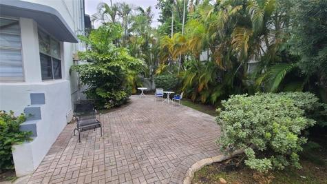 1559 Meridian Avenue Miami Beach FL 33139