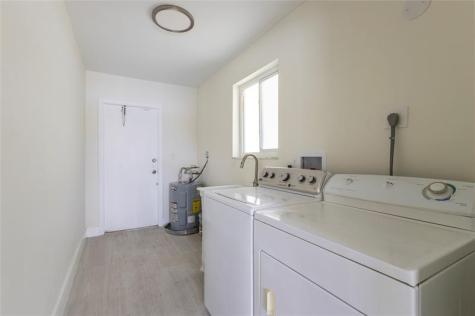 2255 NE 207th Street Miami FL 33180