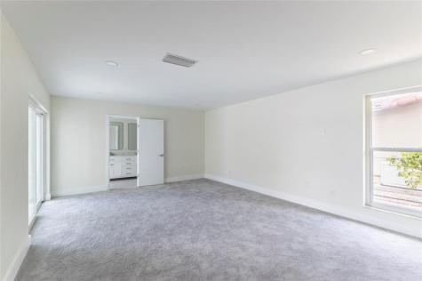 2255 NE 207th Street Miami FL 33180
