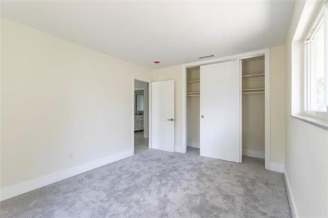 2255 NE 207th Street Miami FL 33180