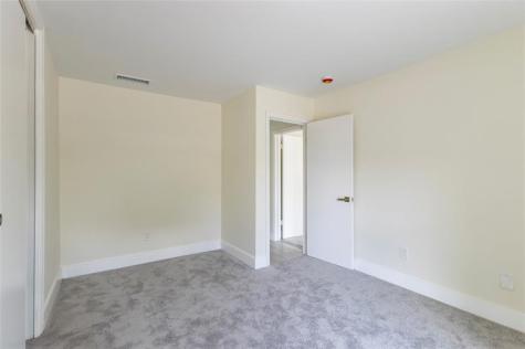 2255 NE 207th Street Miami FL 33180