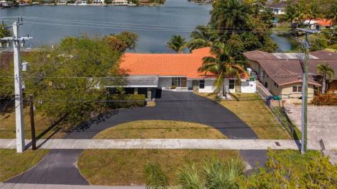 2255 NE 207th Street Miami FL 33180