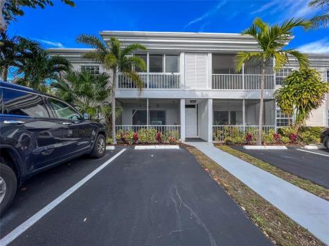 6239 Bay Club Drive Fort Lauderdale FL 33308