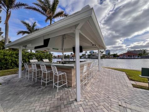 6239 Bay Club Drive Fort Lauderdale FL 33308