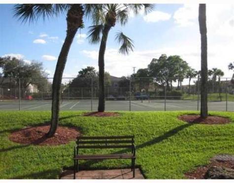 430 Commodore Drive Plantation FL 33325