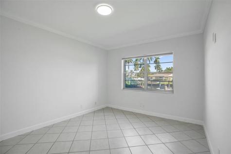 2201 SE 9th Street Pompano Beach FL 33062