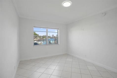 2201 SE 9th Street Pompano Beach FL 33062