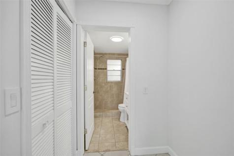 2201 SE 9th Street Pompano Beach FL 33062
