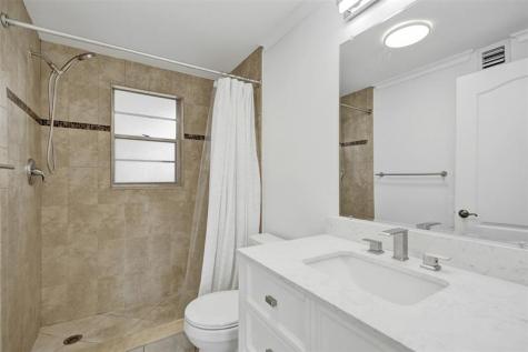 2201 SE 9th Street Pompano Beach FL 33062