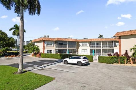 2201 SE 9th Street Pompano Beach FL 33062