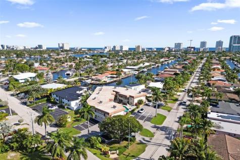 2201 SE 9th Street Pompano Beach FL 33062