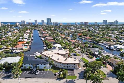 2201 SE 9th Street Pompano Beach FL 33062