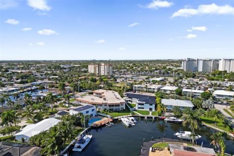 2201 SE 9th Street Pompano Beach FL 33062