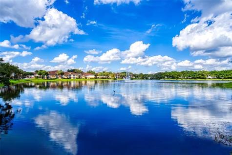 787 NW 91st Terrace Plantation FL 33324