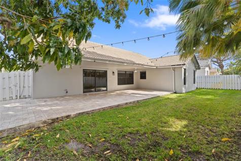 17870 SW 4th Court Pembroke Pines FL 33029