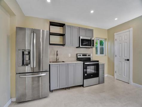 2442 Garfield Street Hollywood FL 33020