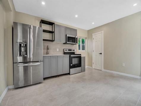 2442 Garfield Street Hollywood FL 33020