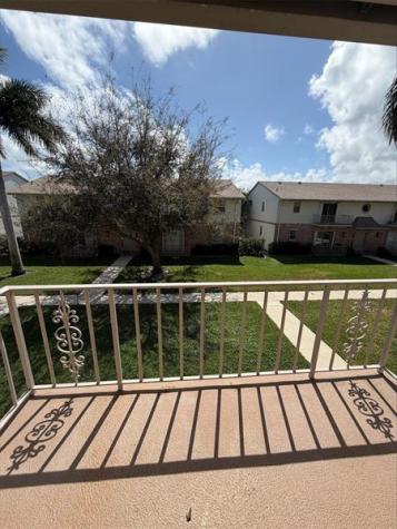 2017 S Seacrest Boulevard Boynton Beach FL 33435