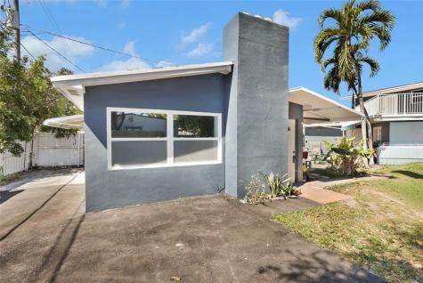 249 SW 12th Street Dania Beach FL 33004