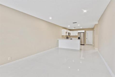 3580 NW 110th Avenue Coral Springs FL 33065