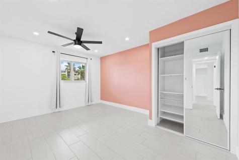877 NE 195th Street Miami FL 33179