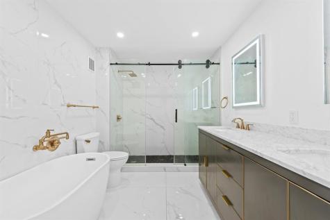 877 NE 195th Street Miami FL 33179