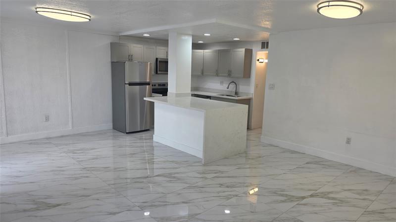 1758 NW 55 Lauderhill FL 33313