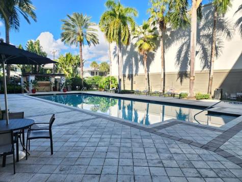 2401 NE 65th Street Fort Lauderdale FL 33308