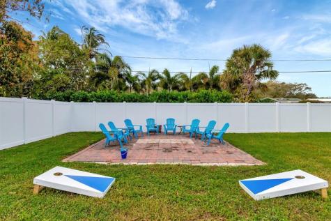 710 SE 3rd Avenue Delray Beach FL 33483
