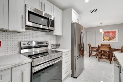 710 SE 3rd Avenue Delray Beach FL 33483
