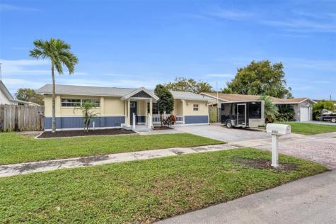 9860 NW 3rd Street Pembroke Pines FL 33024