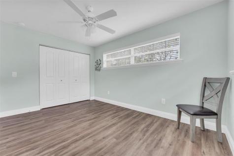 9860 NW 3rd Street Pembroke Pines FL 33024