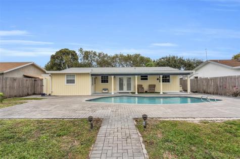 9860 NW 3rd Street Pembroke Pines FL 33024
