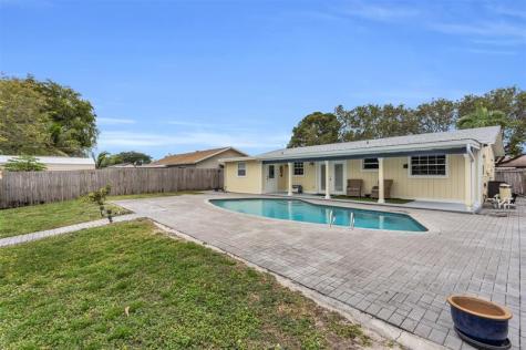 9860 NW 3rd Street Pembroke Pines FL 33024