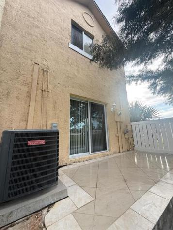 6615 Winfield Boulevard Pompano Beach FL 33063