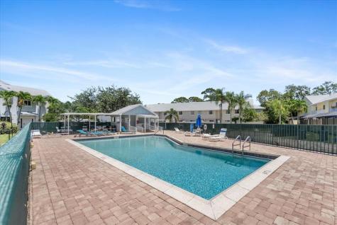 6175 Riverwalk Lane Jupiter FL 33458