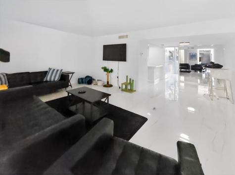 8401 W Sample Road Coral Springs FL 33065