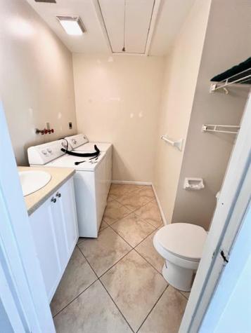 2002 S 10th Street Fort Pierce FL 34950