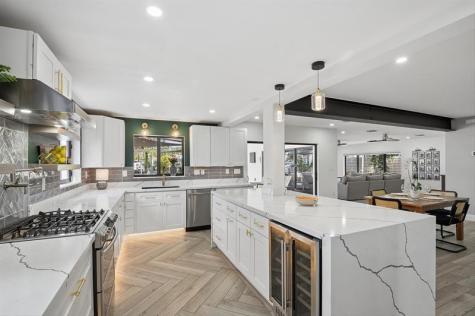 600 SW 8th Terrace Fort Lauderdale FL 33315