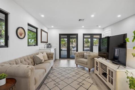 600 SW 8th Terrace Fort Lauderdale FL 33315