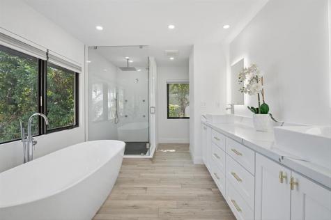600 SW 8th Terrace Fort Lauderdale FL 33315