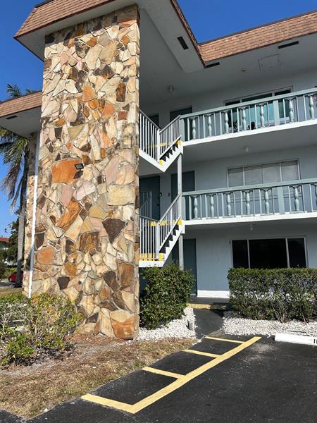 2200 Springdale Boulevard Palm Springs FL 33461