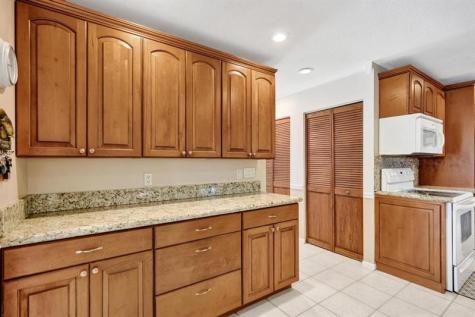 7629 Sunflower Drive Margate FL 33063