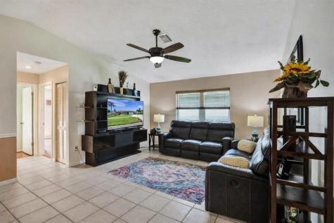 7629 Sunflower Drive Margate FL 33063